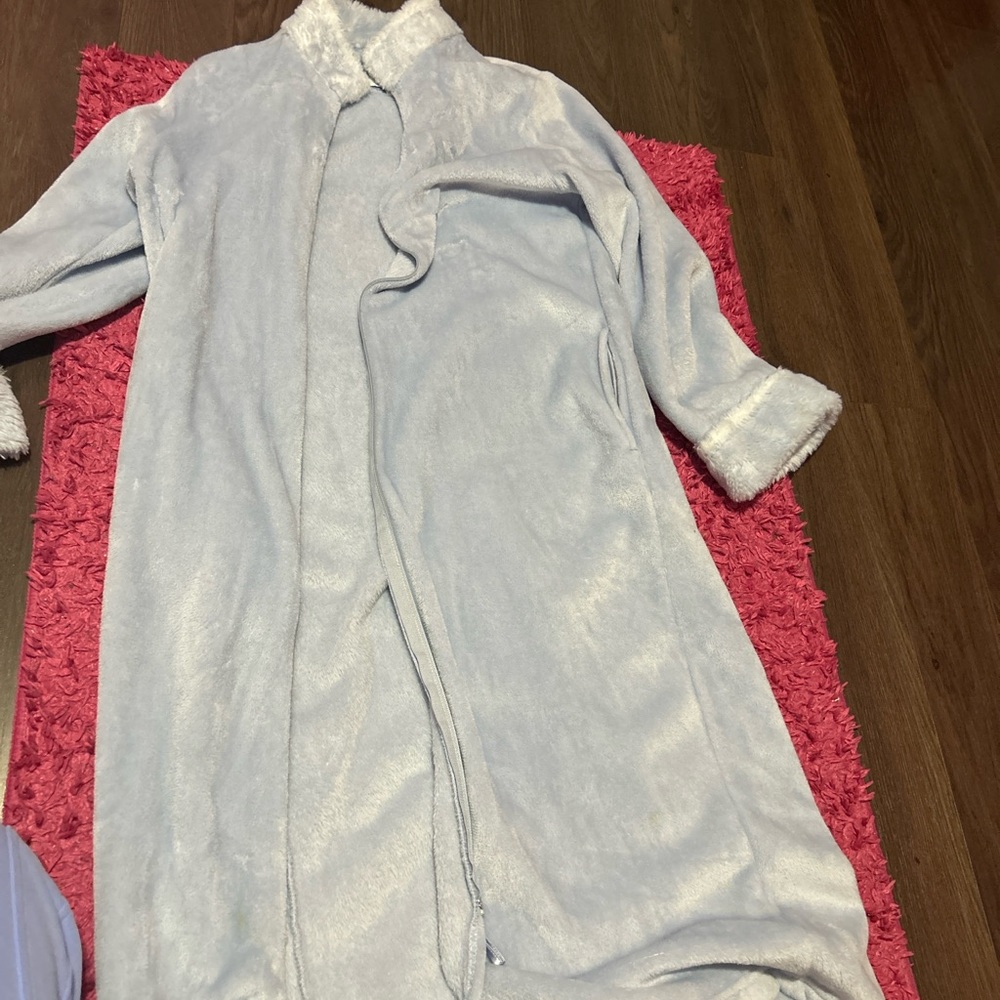 Anne Klein Soft Light Gray Robe
